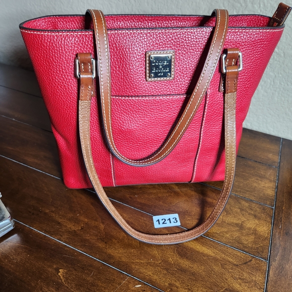 Dooney & Bourke Lexington Red Pebble Leather Tote Bag - Picture 2 of 16